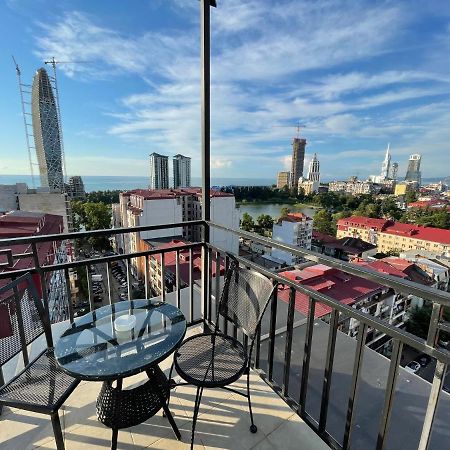 Apartments At Like House Batumi Exterior photo