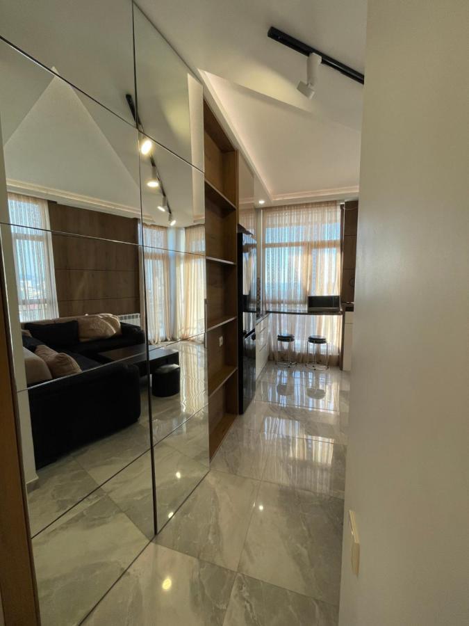 Apartments At Like House Batumi Exterior photo