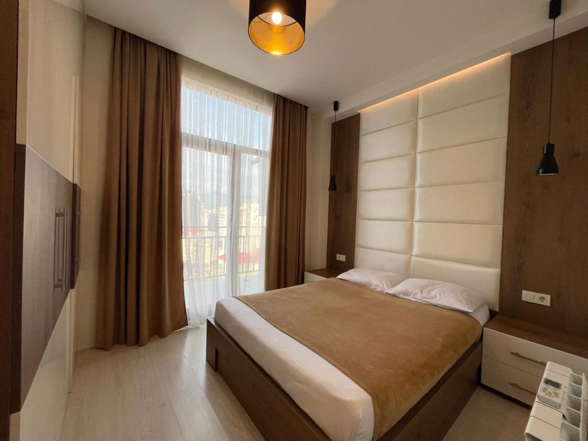 Apartments At Like House Batumi Exterior photo