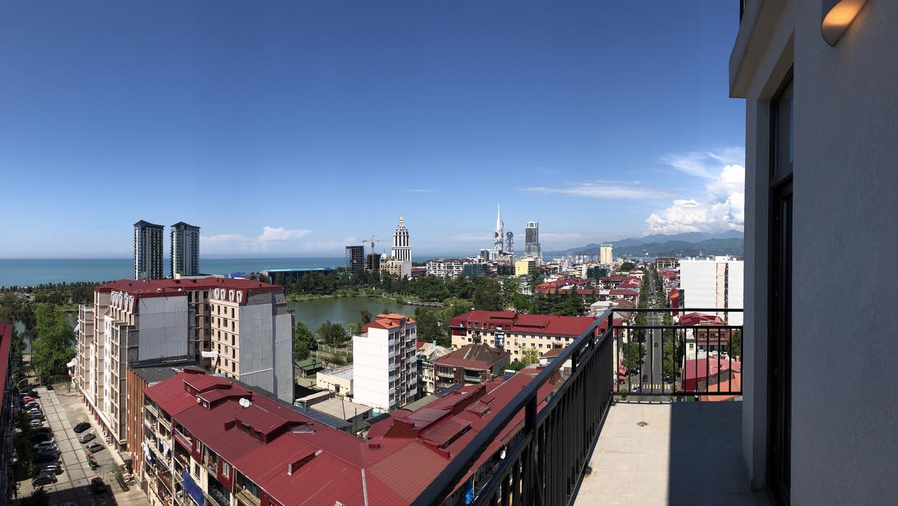Apartments At Like House Batumi Exterior photo