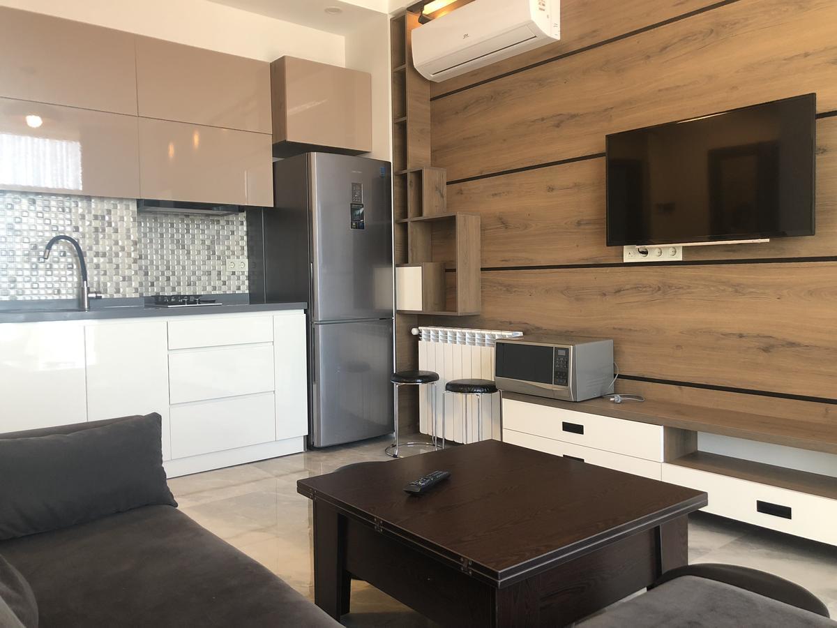 Apartments At Like House Batumi Exterior photo